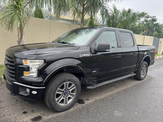Ford F-150 XLT 4x4 Regular Cab Styleside 6.5 ft. box 122 in. WB 2016 Black