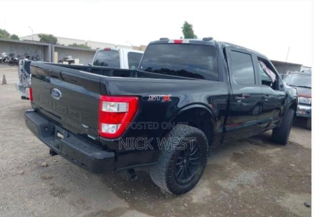 Ford F-150 2023 Black