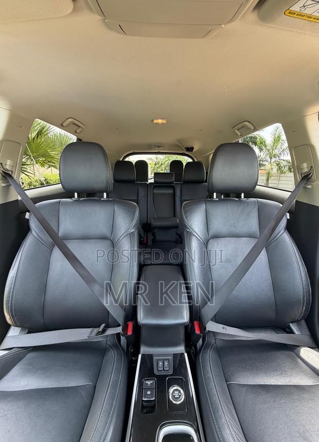 Mitsubishi Outlander SEL FWD 2020 White