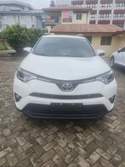 Toyota RAV4 2017 White for sale