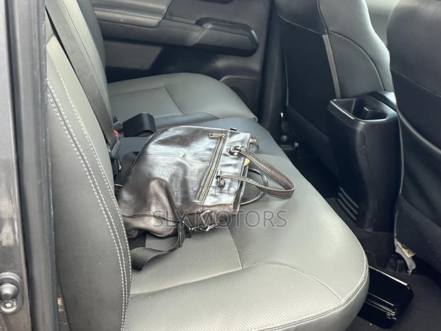 Toyota Tacoma TRD Off Road 2019 Gray