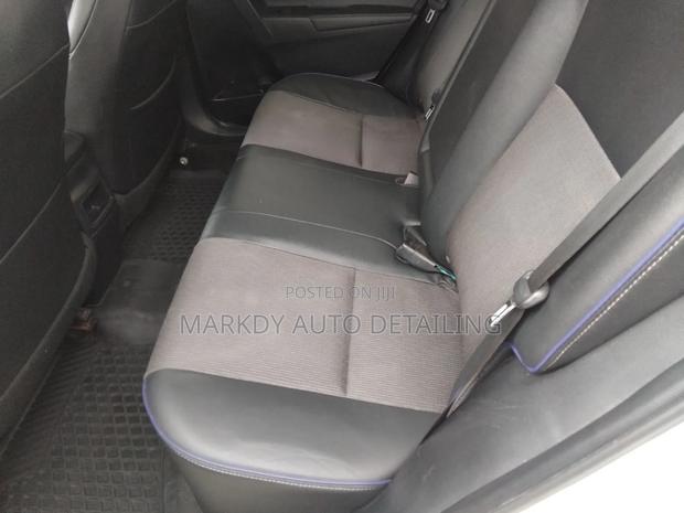 Toyota Corolla 2019 White