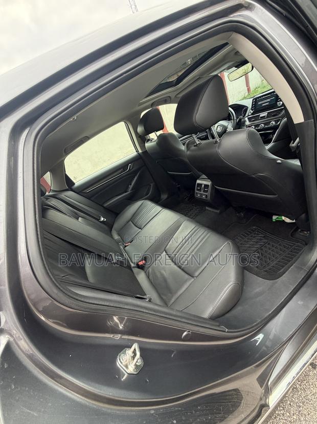 Honda Accord 2019 Gray