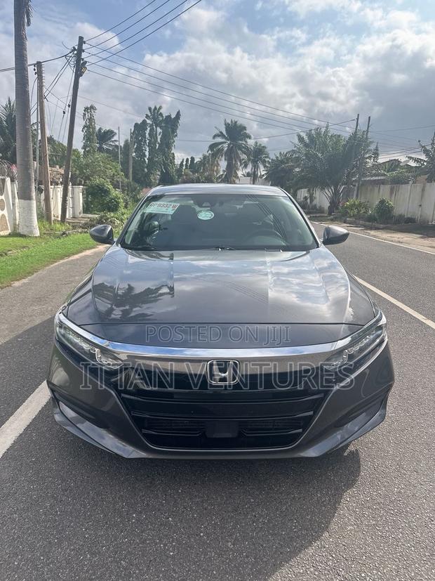 Honda Accord LX 2018 Gray