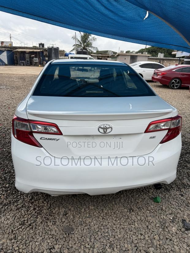 Toyota Camry 2014 White