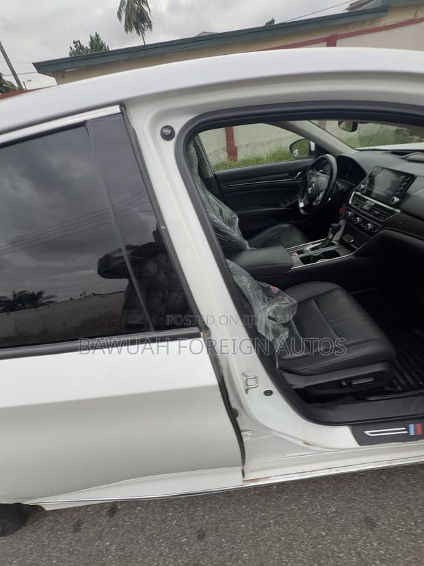 Honda Accord 2019 White