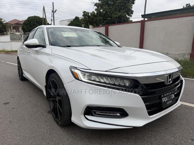 Honda Accord 2019 White