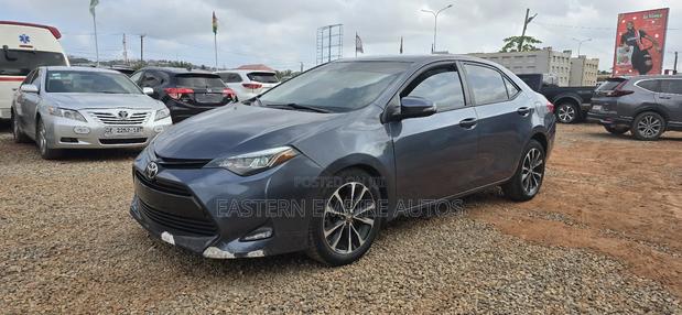 Toyota Corolla SE 4dr Sedan (1.8L 4cyl CVT) 2017 Blue