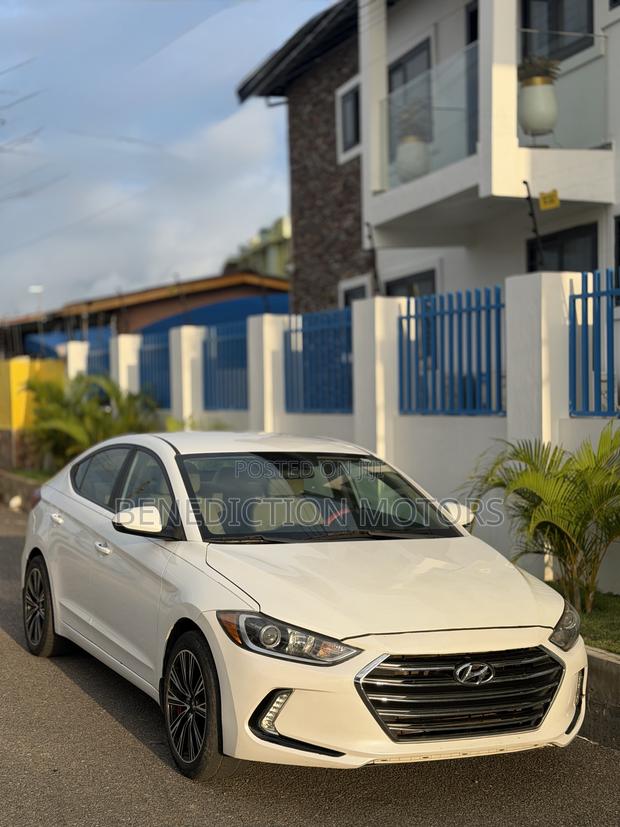 Hyundai Elantra SE 2018 White