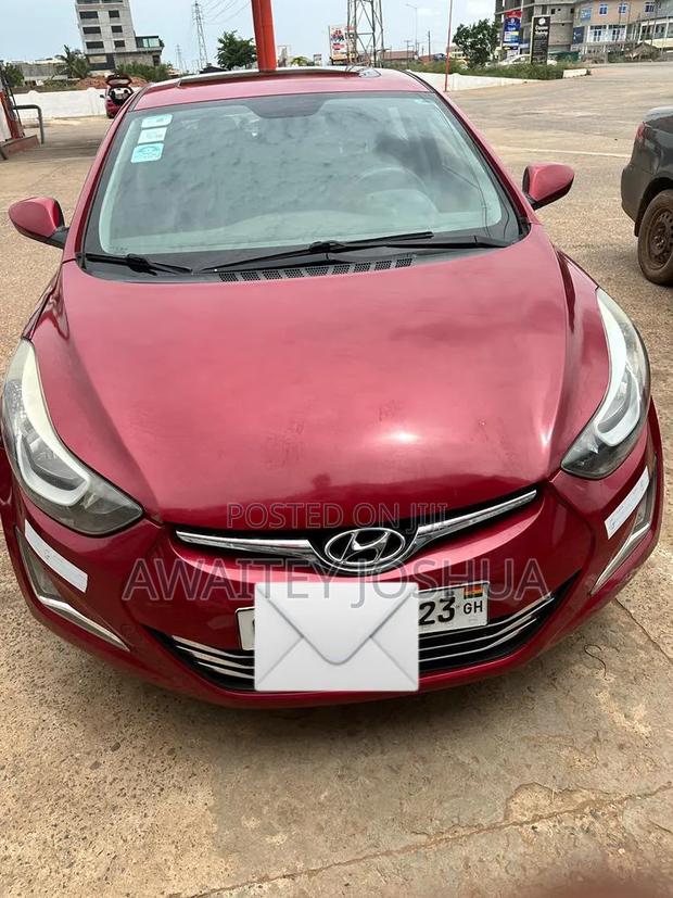 Hyundai Elantra 2016 Red