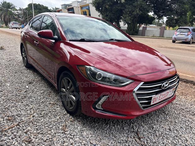 Hyundai Elantra SE 2018 Red