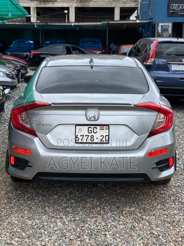 Honda Civic EX-T 2dr Coupe (1.5L 4cyl) 2017 Gray