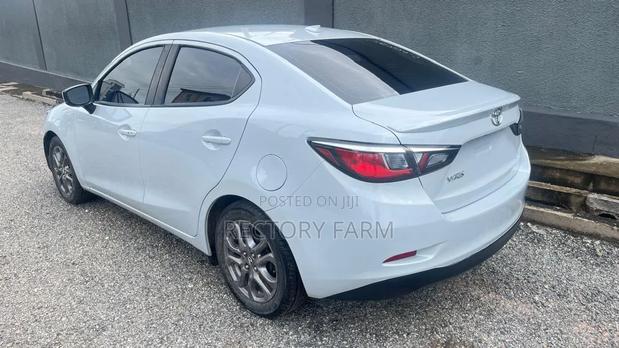 Toyota Yaris iA 1.5 FWD 2019 Off white