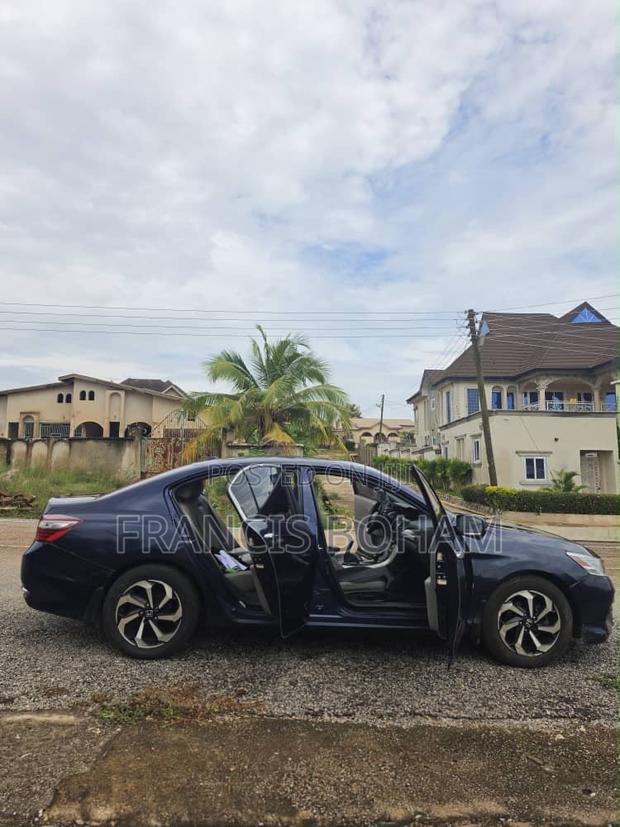 Honda Accord 2017 Blue