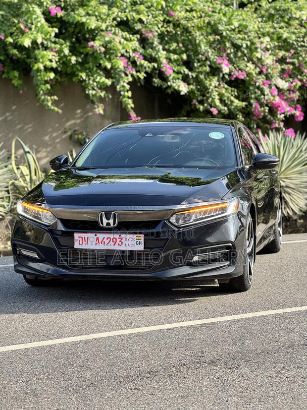 Honda Accord Sport (1.5L 4cyl Turbo CVT) 2019 Black
