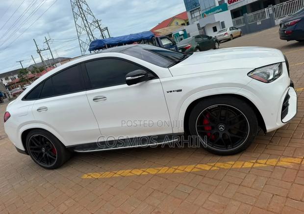 Mercedes-Benz GLE-Class 2023 White