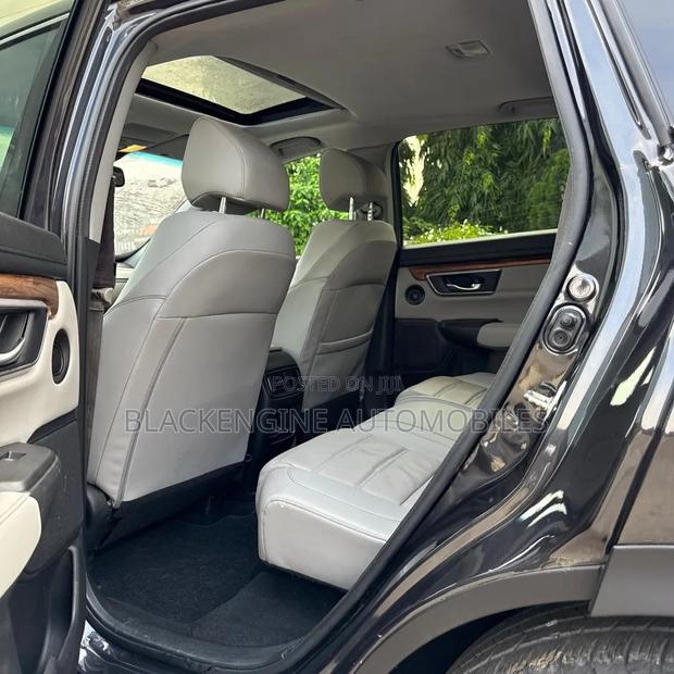 Honda CR-V Touring 4dr SUV AWD (1.5L 4cyl CVT) 2017 Gray