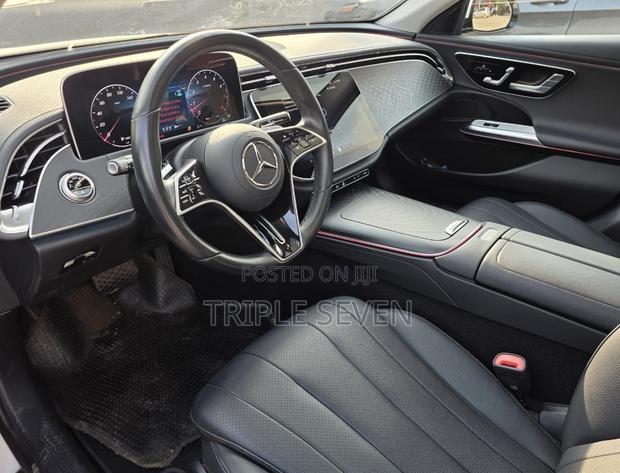 New Mercedes-Benz E350 2025 White