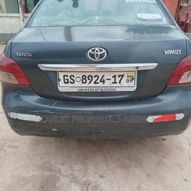 Toyota Yaris 2009 Blue