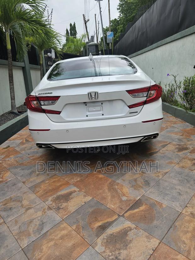 Honda Accord 2021 White