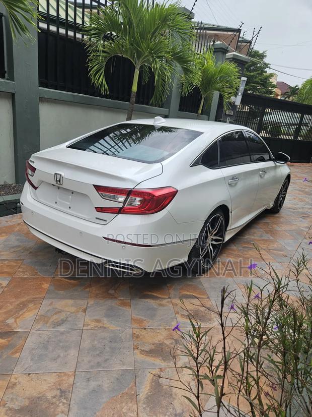 Honda Accord 2021 White