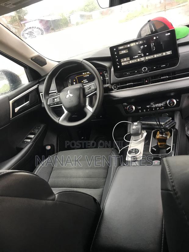 Mitsubishi Outlander Sport SE 2.0 AWC 2025 Black