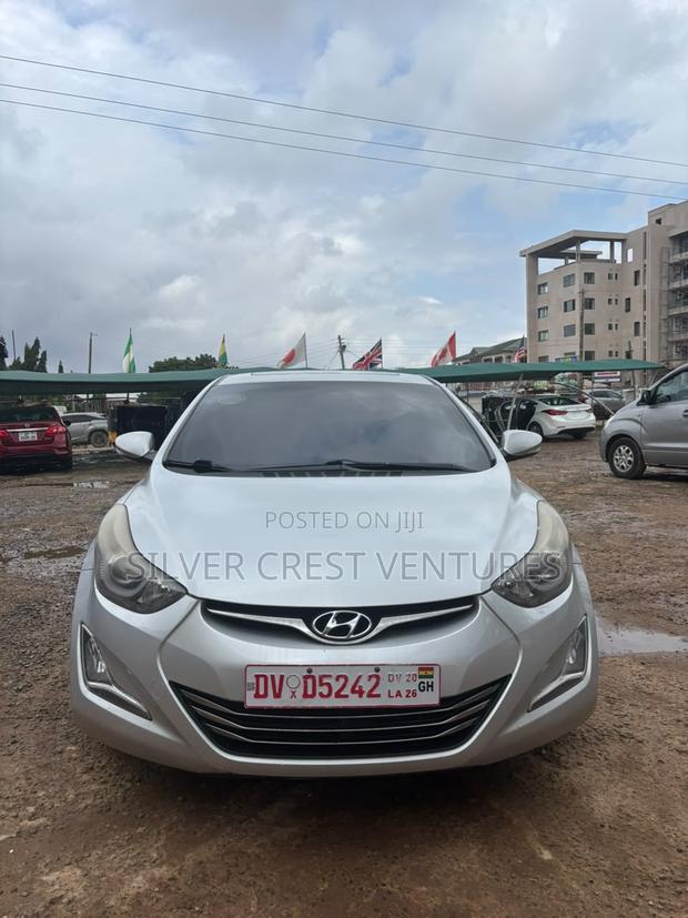 Hyundai Elantra Limited 4dr Sedan (1.8L 4cyl 6A) 2015 Gray