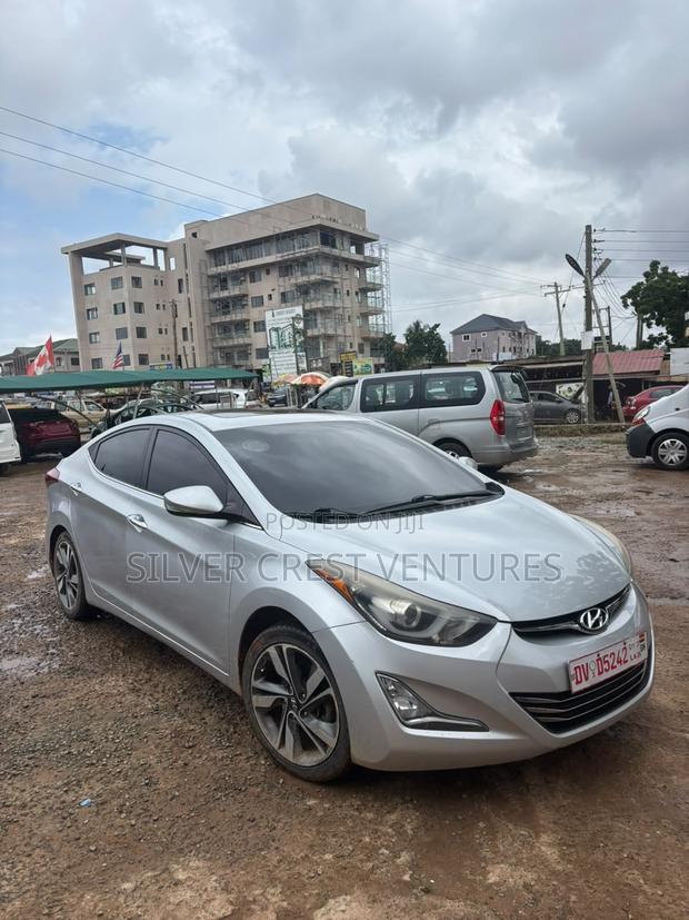 Hyundai Elantra Limited 4dr Sedan (1.8L 4cyl 6A) 2015 Gray