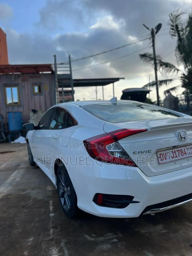 Honda Civic EX-L Sedan 2019 White
