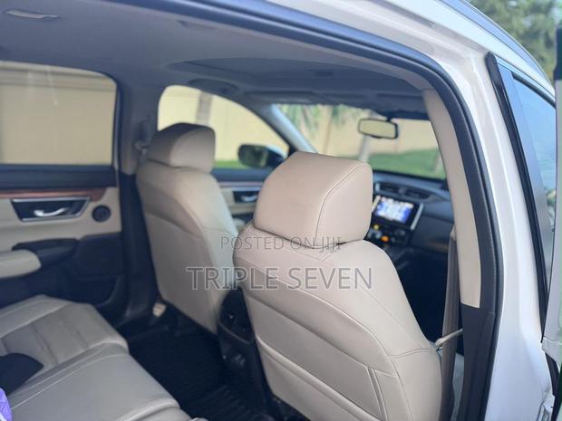Honda CR-V Touring AWD 2020 White