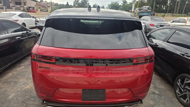 Land Rover Range Rover Sport 2025 Red