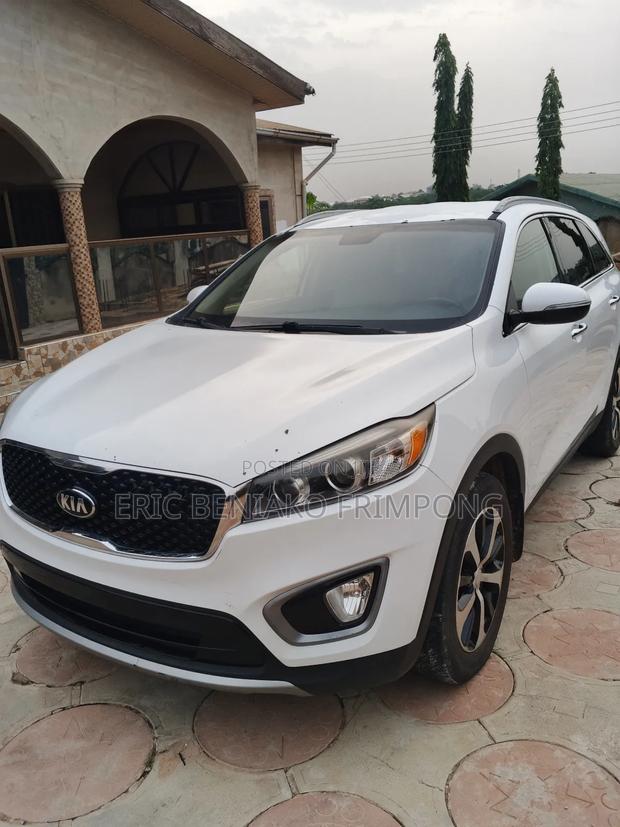 Kia Sorento 4dr SUV 2016 White