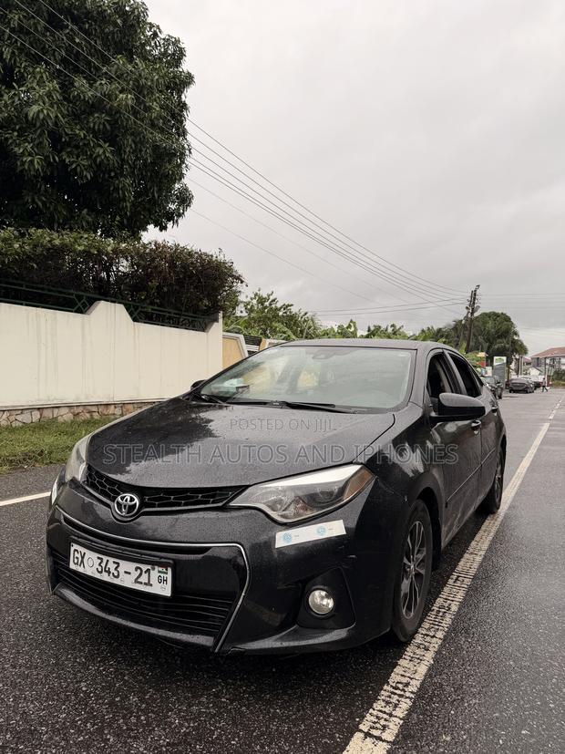 Toyota Corolla SE (1.8L 4cyl 2A) 2019 Gray