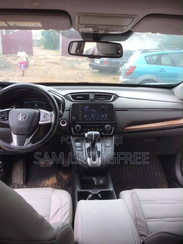 Honda CR-V Touring AWD 2018 Silver