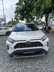 Toyota RAV4 2022 White for sale