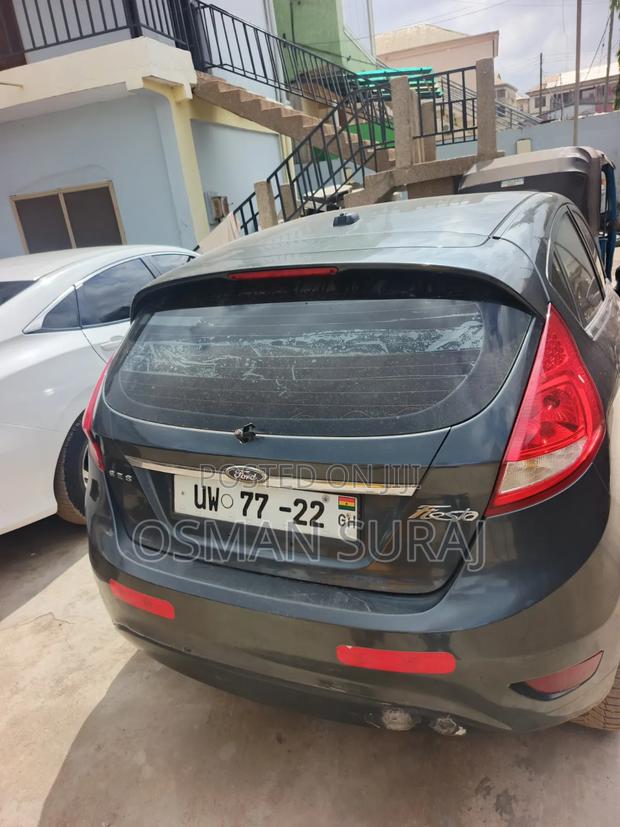 Ford Fiesta 2013 Gray
