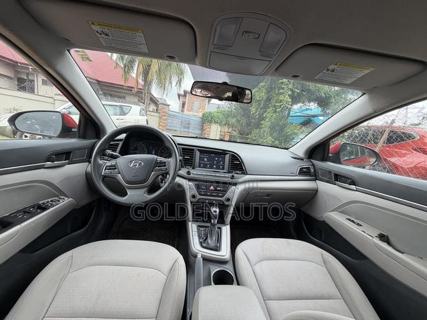 Hyundai Elantra Sport 2018 Red