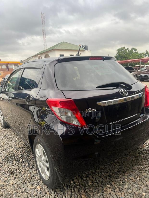 Toyota Vitz 2014 Black