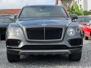 Bentley Bentayga V8 AWD 2019 Gray for sale