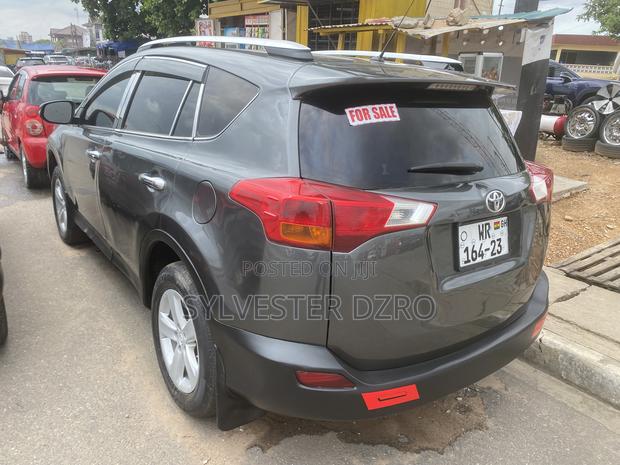 Toyota RAV4 2017 Silver
