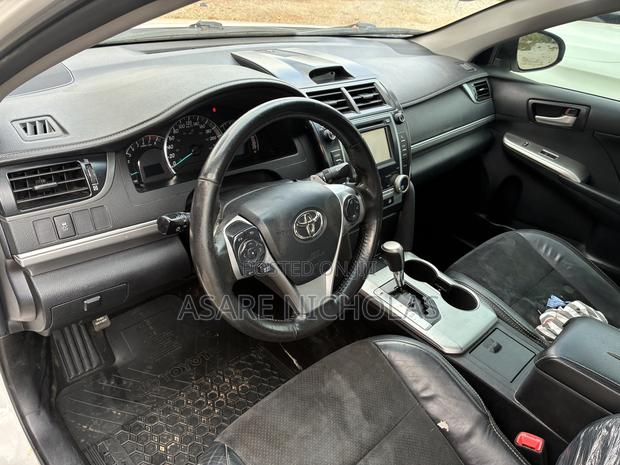 Toyota Camry 2014 White