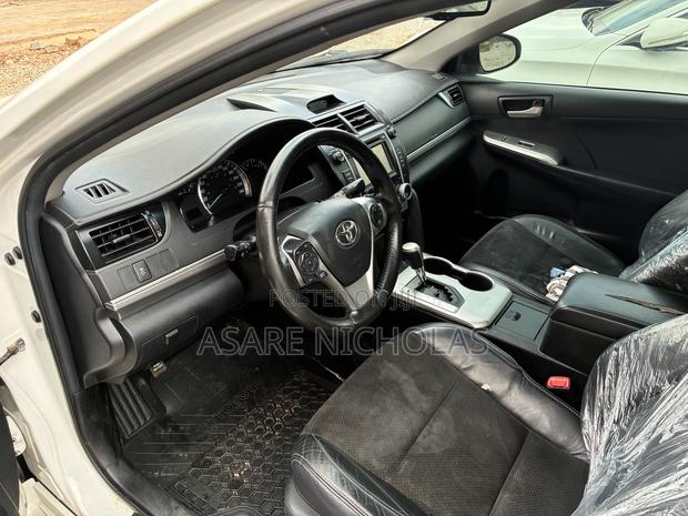 Toyota Camry 2014 White