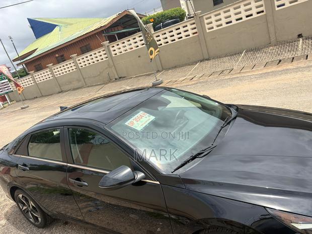 Hyundai Elantra SEL 2021 Black
