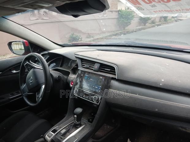 Honda Civic 2017 Red