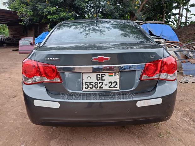 Chevrolet Cruze 2013 Gray