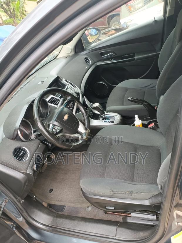 Chevrolet Cruze 2013 Gray