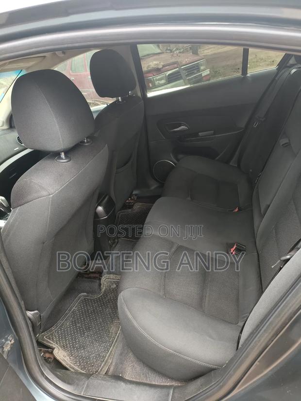 Chevrolet Cruze 2013 Gray