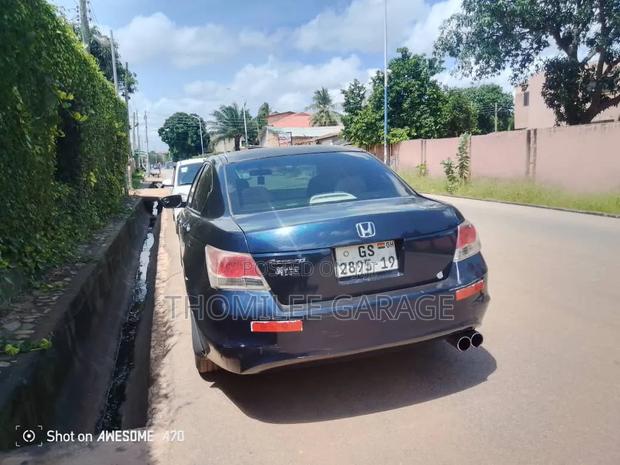 Honda Accord 2010 Blue