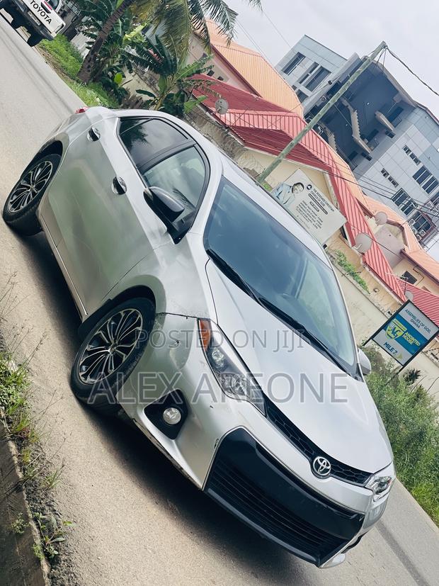 Toyota Corolla S 4dr Sedan (1.8L 4cyl CVT) 2016 Silver