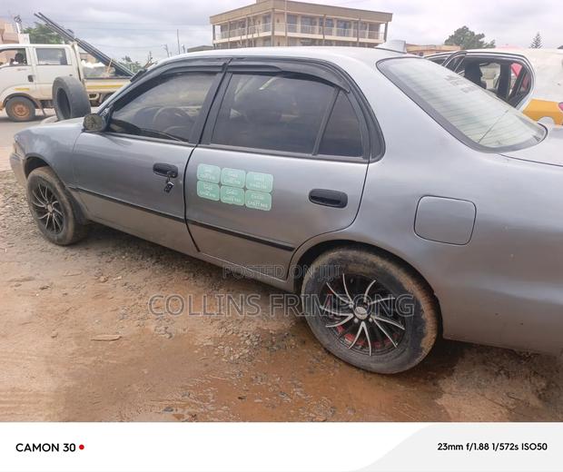 Toyota Corolla 2003 Gray